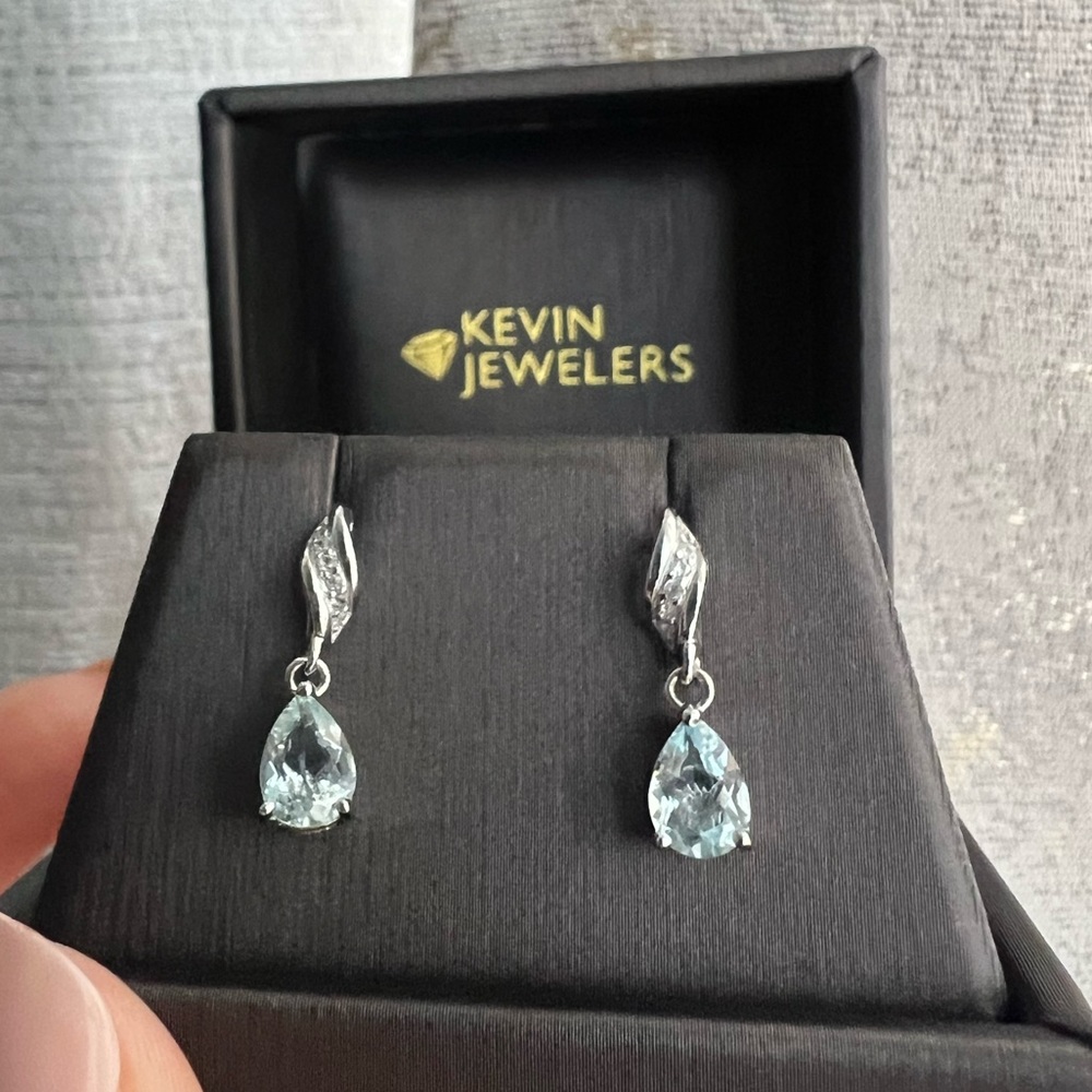 NEW Earrings!